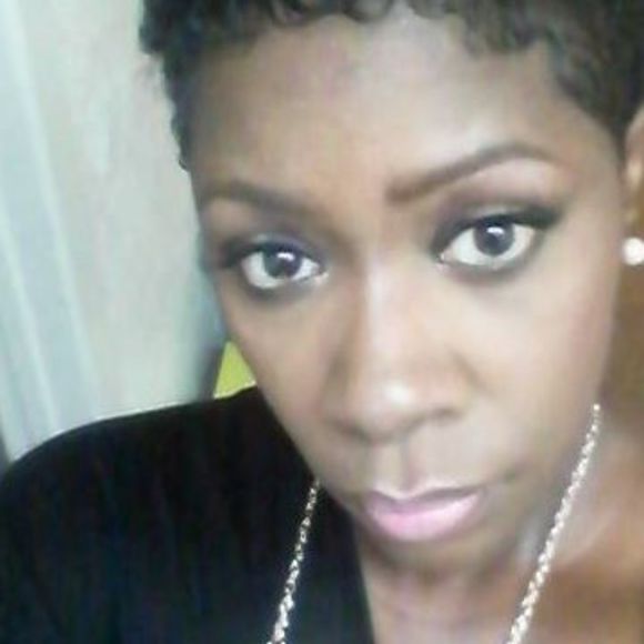 Meet your Posher, Sabrina - Picture 1 of 1